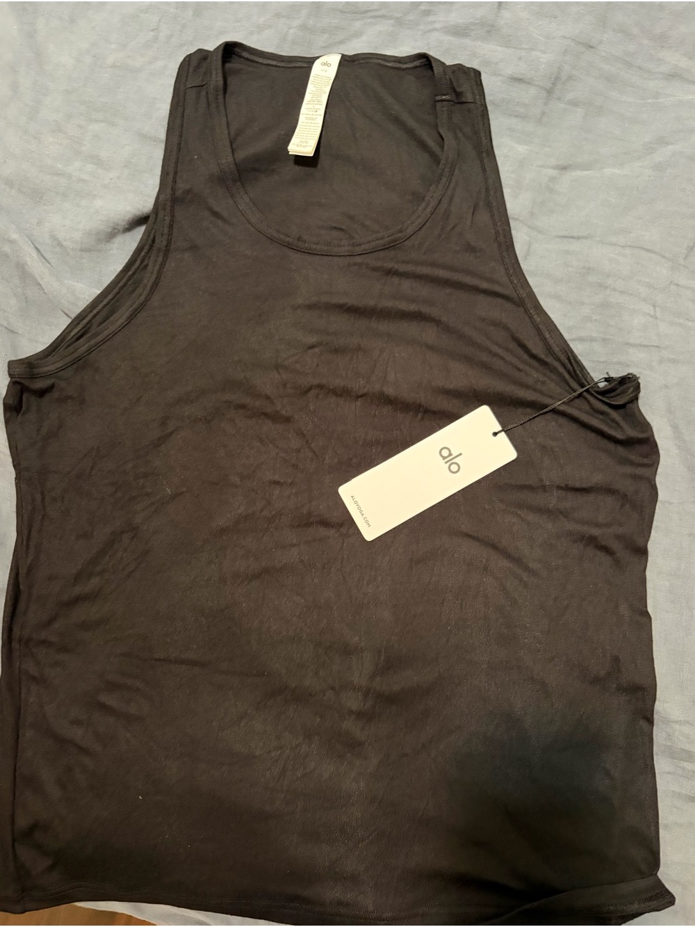 Alo unisex Black Tank Top - Lightweight Everyday Essential